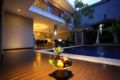 3BDR Spacious villa pool view Seminyak ホテルの詳細