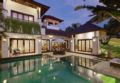 3BDR Stunning villas cempaka in Nusa Dua ホテルの詳細