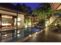 3BR Din Villa Features a Private Pool ホテルの詳細