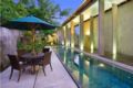 3BR Good Taste, Nice and Big Pool at Seminyak ホテルの詳細