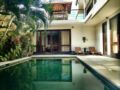 3BR Luxury Modern villa near Seminyak ホテルの詳細