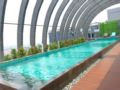 3BR Pool View Kemang Village Apartment By Travelio ホテルの詳細
