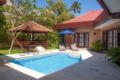 4BR Bali Paradise Villa Closes GWK ホテルの詳細