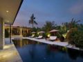 5BDR villas beautiful garden view in Canggu ホテルの詳細