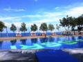 Adi Assri Beach Resort & Spa Pemuteran ホテルの詳細