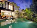 Amazing 3 Bedroom Villas at Seminyak ホテルの詳細