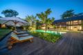 Big Villas for Group at Canggu 6BDR ホテルの詳細