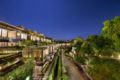 Compound 9BDR Luxury Villa with Pool at Jimbaran ホテルの詳細
