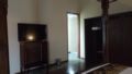 Family 2 bedrooms villa private pool in Malang ホテルの詳細