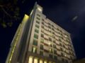 Grand Surya Hotel Kediri ホテルの詳細