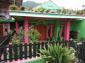 Homestay konsep pulang kampung,suasana kekeluargan ホテルの詳細