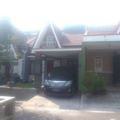 Homestay Villa Taman Victoria 65 sentul city ホテルの詳細