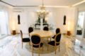 Luxury 5 bedroom villa in Batu belig ホテルの詳細