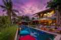 Luxury 5BR villa in the heart of Berawa, Canggu ホテルの詳細