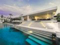 Luxury Villa Surrounded by Rice field in Ubud ホテルの詳細