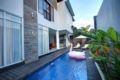 Manda Villa with 3BDR Suite Jimbaran ホテルの詳細