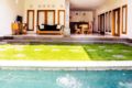 New 3 bed luxury pool villa 5 min to Canggu Beach ホテルの詳細