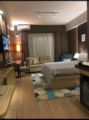 New Cozy room at Galeri Ciumbuluit for 3 adult ホテルの詳細