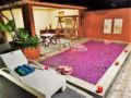 One-Bedroom Private pool villa in Kuta ホテルの詳細