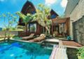 Raja Woods Villa Jimbaran ホテルの詳細