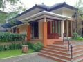 Rumah PulKumpul Syariah sayap DAGO Bandung ホテルの詳細