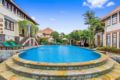 RZ# Three Bedroom Luxury with Private Villa w/Pool ホテルの詳細