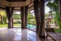 Spacious 3 Bedroom Pool Villa Berawa Beach Canggu ホテルの詳細