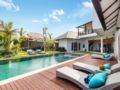 Tropical & Modern 4 BR in Seminyak-Villa Hiburan 1 ホテルの詳細