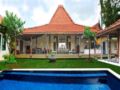 Villa Bali Jawa ホテルの詳細