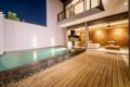 Villa DeDayuh Seminyak ホテルの詳細