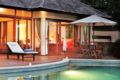Villa for honeymoon with private infinity pool ホテルの詳細