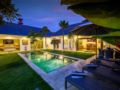 Villa Gendut, Luxury 3BR villa with private pool ホテルの詳細