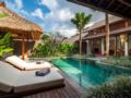 Villa Heliconia 10 minutes to Canggu Beach ホテルの詳細