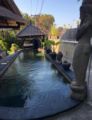Villa Lalang Lovina included breakfast with staff ホテルの詳細