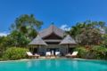 Villa Lumba - Lumba - Private Beachfront Villa ホテルの詳細