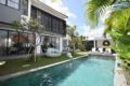 VILLA VERDE Luxury Villa close to FINNS BEACH CLUB ホテルの詳細