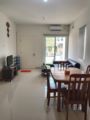 Widi Homestay- 3 Bed Room, 6-8 Pax (Free Pick Up) ホテルの詳細
