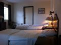 Maddens Bridge Bar, Restaurant & Guesthouse ホテルの詳細