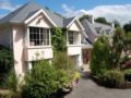The Grove Lodge Guesthouse ホテルの詳細