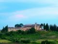 COMO Castello Del Nero ホテルの詳細