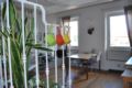 Light and airy flat in San Frediano ホテルの詳細