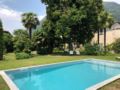 Villa Galli, with its heated swimming pool &garden ホテルの詳細