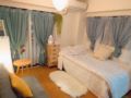 4 min to the st, double bed room balcony, clean ホテルの詳細