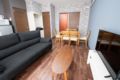 ☼ Modern Ground Floor Condo in Namba Area for 12 ☼ ホテルの詳細