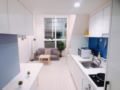 NEW HongDae/Sinchon Loft Room High quality ホテルの詳細