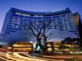 Riviera Hotel ホテルの詳細