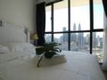 2BR Suite with Fantastic Twin Towers View B26 ホテルの詳細