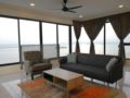 3BR Seaview Duplex Sunrise Gurney ホテルの詳細