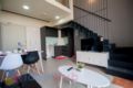 6 Pax Tamarind Duplex w Netflix Cyberjaya IdealHub ホテルの詳細