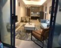 Above RnF mall,2bedrooms 2bathroom Luxury Condo ホテルの詳細